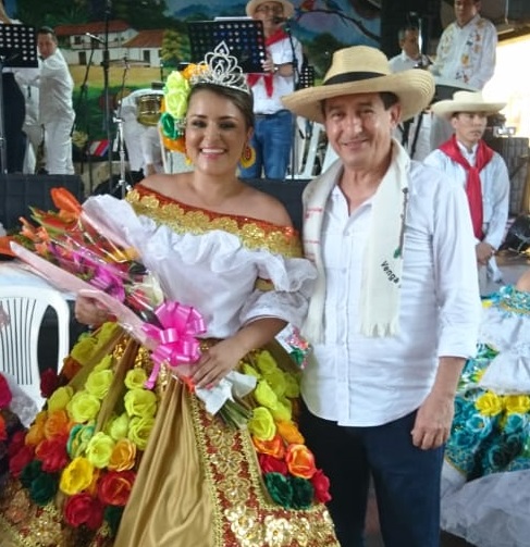 Edna Lucía Sánchez Polanco, representante del Servicio de Urgencias, acompañada de Miller León Roa, Jefe de la Oficina Asesora de Control Interno.